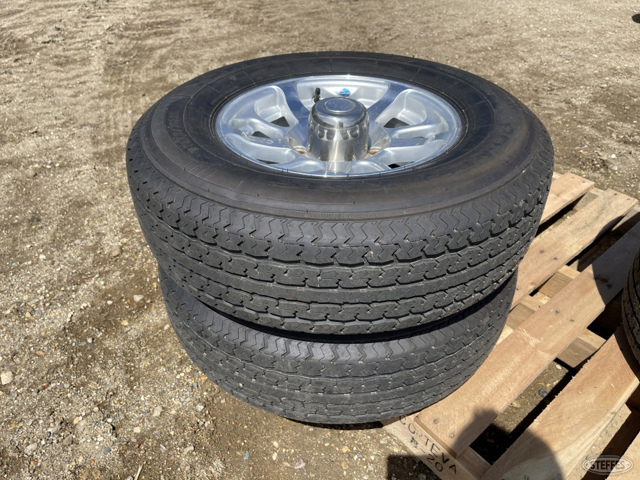 (2) 225/75R15 tires